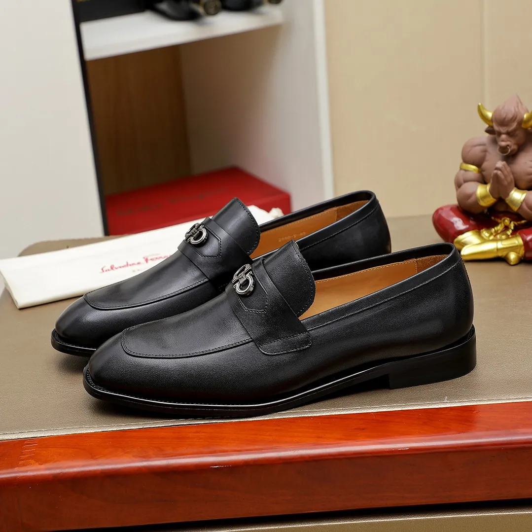 Men's shoes💰460🕷🕷[Ferragamo] Ferragamo's top men's business leather shoes💯Original copy of the official website, the upper is made of imported official website 1:1 material🍁Italian imported cowhide🇮🇹Imported cowhide lining. It’s definitely not made with ordinary craftsmanship, it’s the model used by celebrities! The factory’s craftsmanship is designed to create the most perfect shoes for trendy men! Colors available! Code number 38-44 (45.46 customized)......